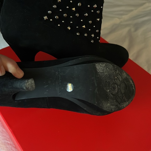 BCBG real suede booties - Picture 4 of 5